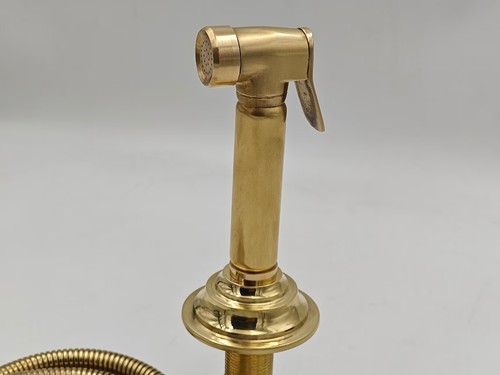 Unlacquered brass side - brass,